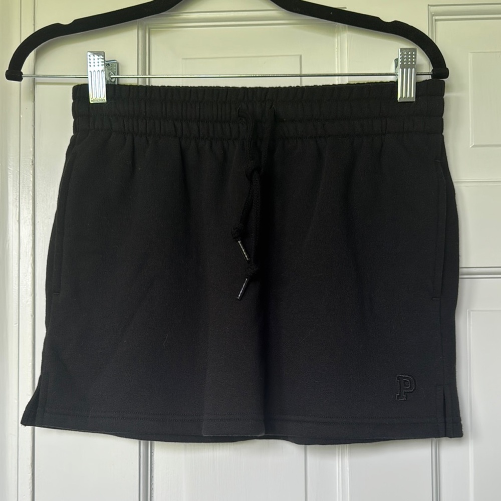 BRAND NEW VS PINK Black Drawstring Skirt